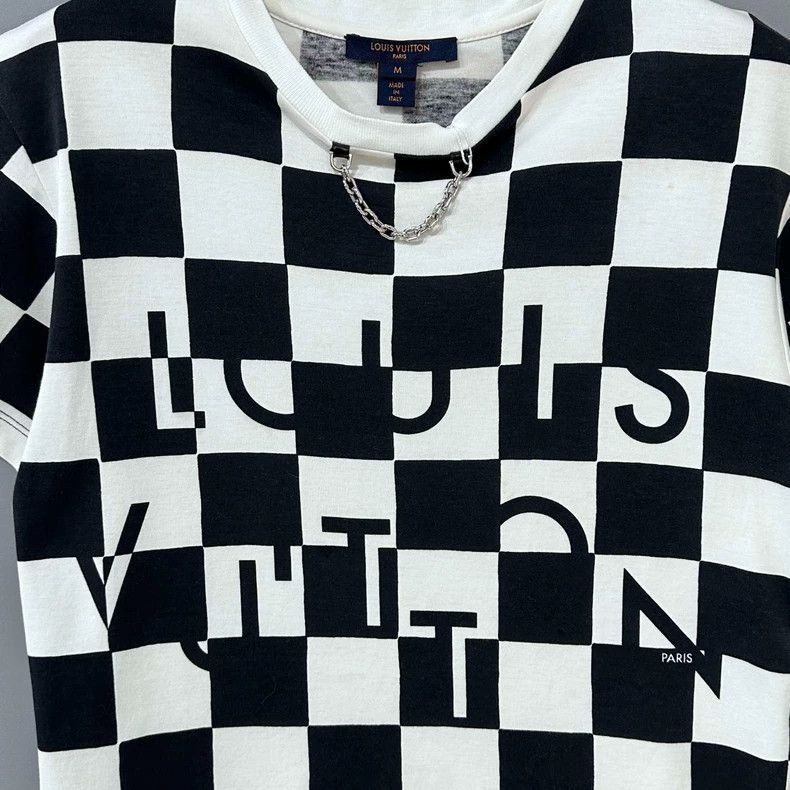 Louis Vuitton Louis Vuitton Checkerboard Short Sleeve T-Shirt Size M / US 6-8 / IT 42-44 - 2 Thumbnail