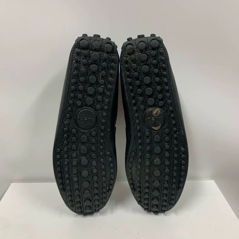 Gucci Gucci Slip-On Loafers in Excellent Condition Size US 6 / IT 36 - 7 Thumbnail
