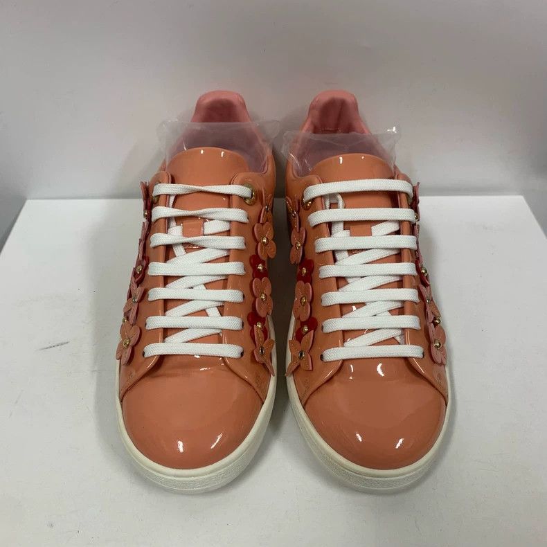 Louis Vuitton Louis Vuitton Floral Sneakers Size 36 Size US 6 / IT 36 - 4 Thumbnail
