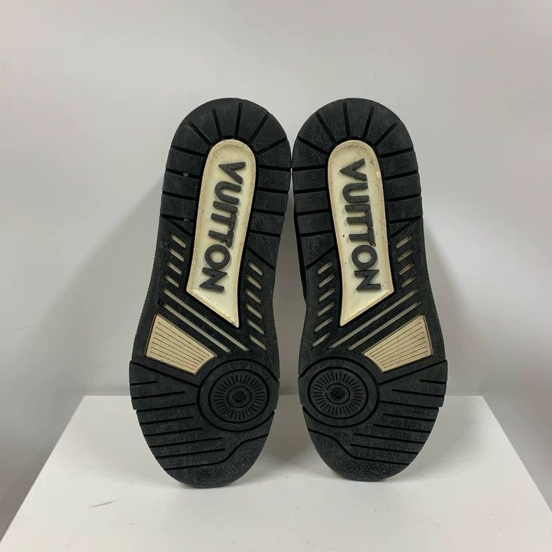 Louis Vuitton Louis Vuitton Black White Trainer Sneakers Size US 7 / IT 37 - 9 Thumbnail