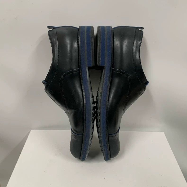 Louis Vuitton Classic Black LV Loafers with Blue Detailing Size US 9 / IT 39 - 4 Thumbnail