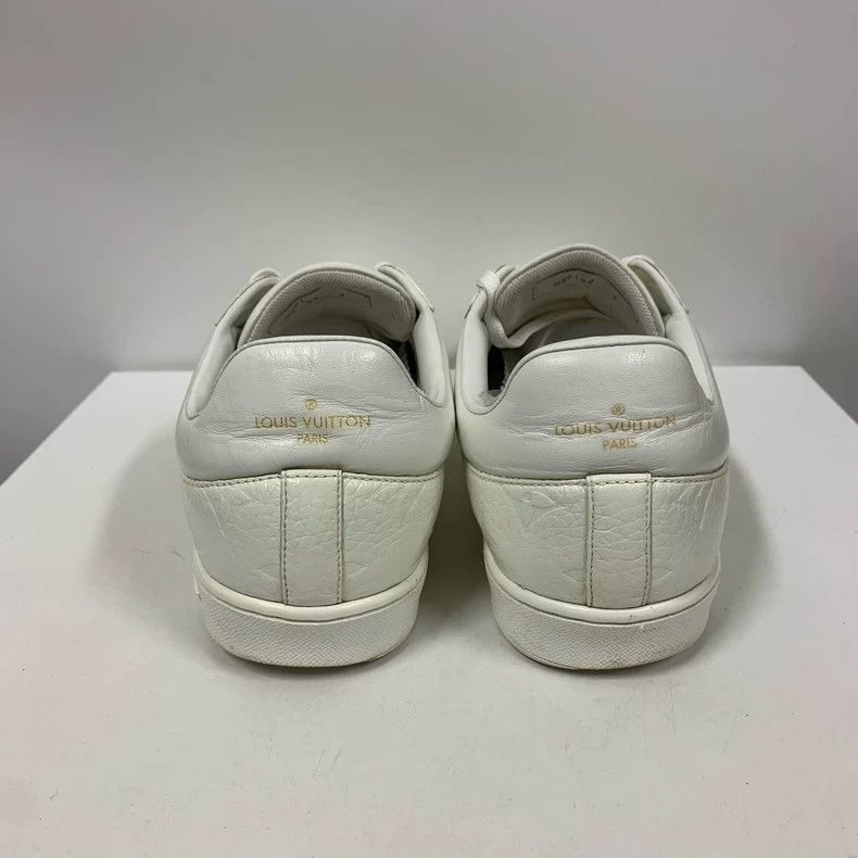Louis Vuitton Louis Vuitton White Embossed Sneakers Size 7 Size US 7 / IT 37 - 6 Thumbnail