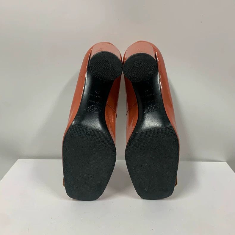 Roger Vivier Roger Vivier Orange Patent Heels Size 35 Size US 5 / IT 35 - 6 Thumbnail