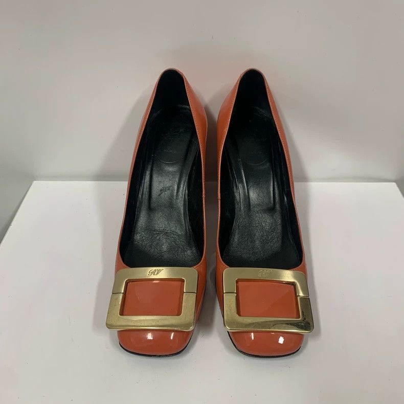 Roger Vivier Roger Vivier Orange Patent Heels Size 35 Size US 5 / IT 35 - 3 Thumbnail