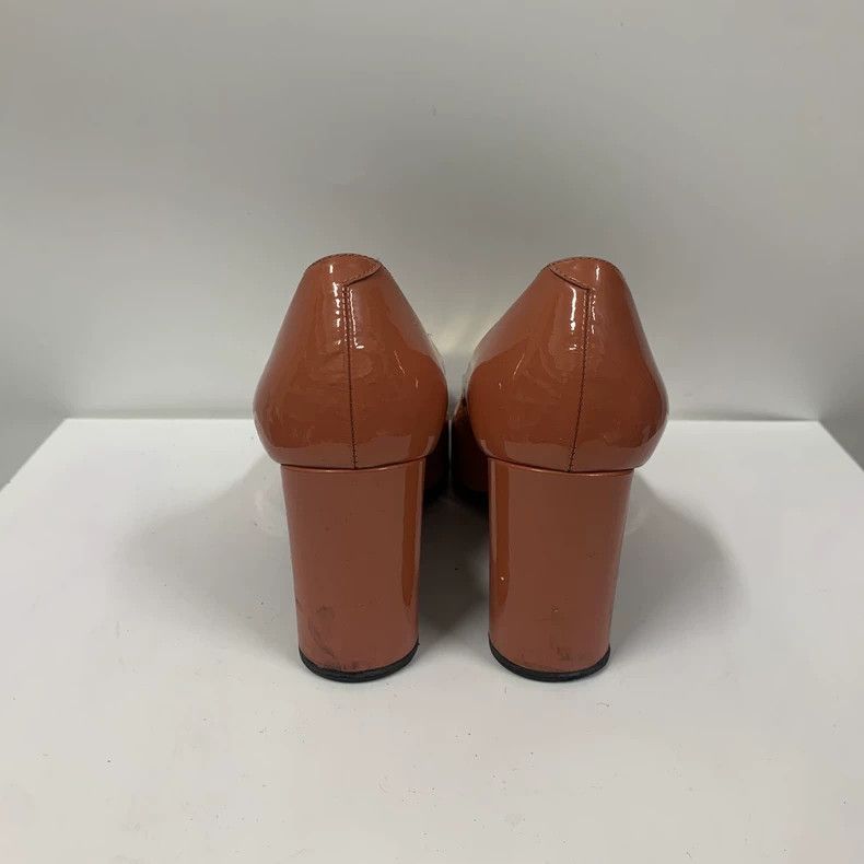 Roger Vivier Roger Vivier Orange Patent Heels Size 35 Size US 5 / IT 35 - 7 Thumbnail