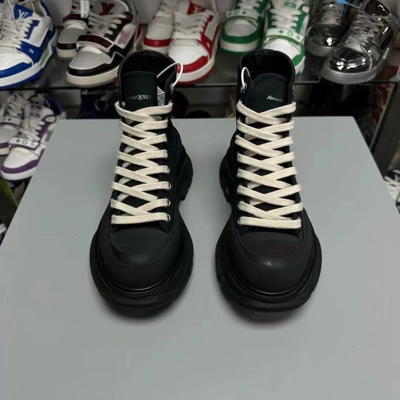 Alexander McQueen Alexander McQueen Black High-Top Boots Size US 6 / IT 36 - 6 Thumbnail