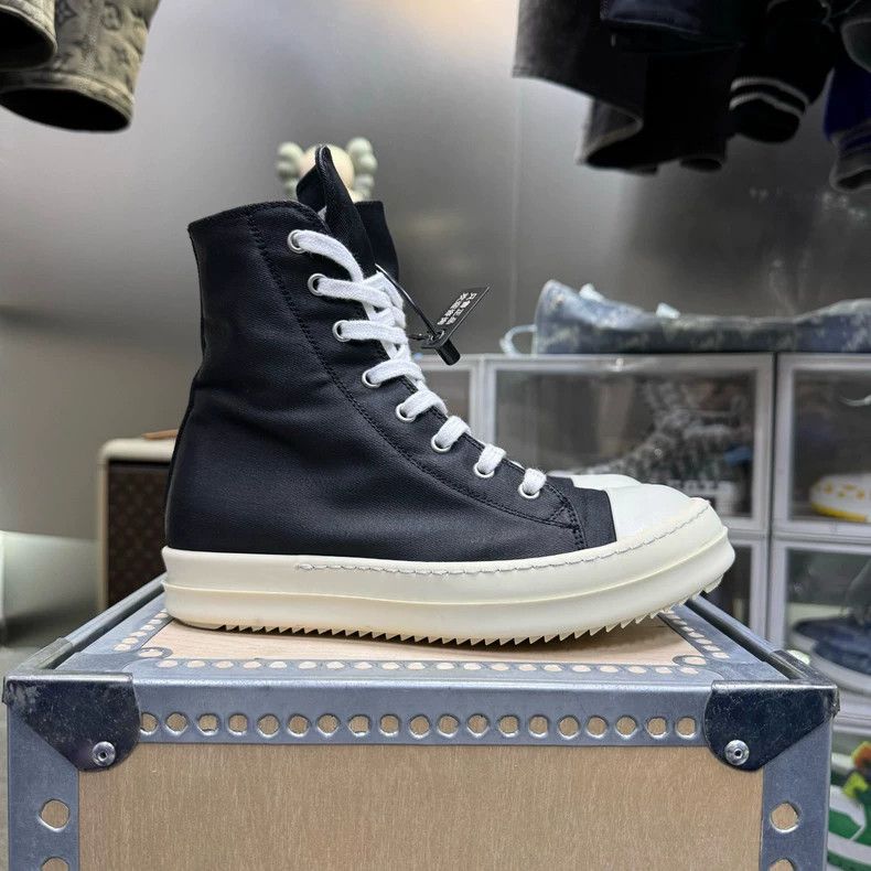 ROA Black High-Top Lace-Up Sneakers Size US 6 / IT 36 - 2 Thumbnail