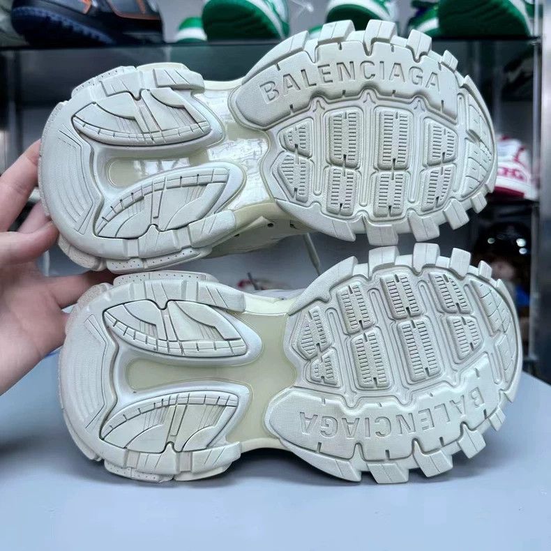 Balenciaga Balenciaga Track Sneakers Size 35 White Size US 5 / IT 35 - 7 Thumbnail