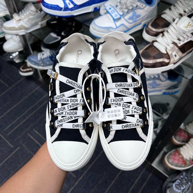 Dior Dior Logo Canvas Sneakers Size 36 Size US 6 / IT 36 - 6 Thumbnail