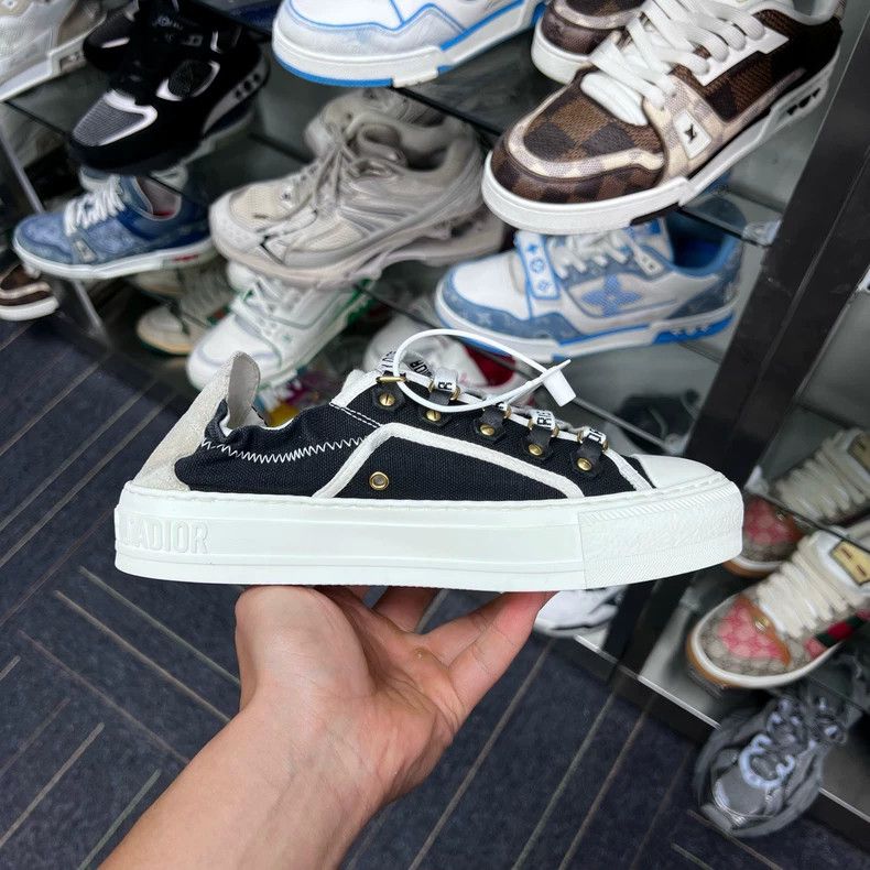 Dior Dior Logo Canvas Sneakers Size 36 Size US 6 / IT 36 - 3 Thumbnail