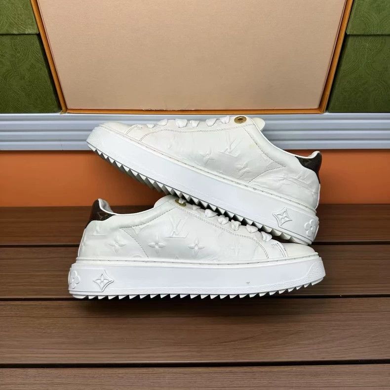 Louis Vuitton White Louis Vuitton Embossed Sneakers Size 36 Size US 6 / IT 36 - 2 Thumbnail