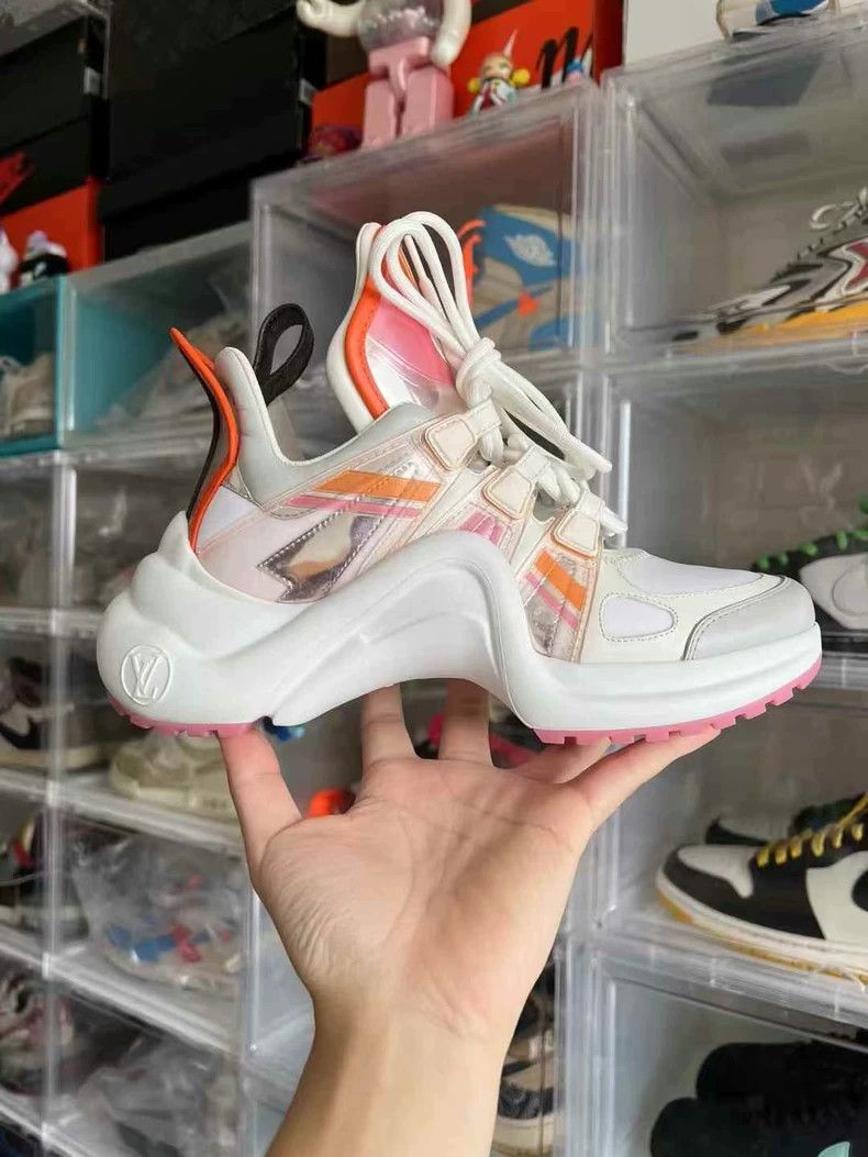 Louis Vuitton Louis Vuitton Archlight Sneakers in White Size US 6 / IT 36 - 3 Thumbnail