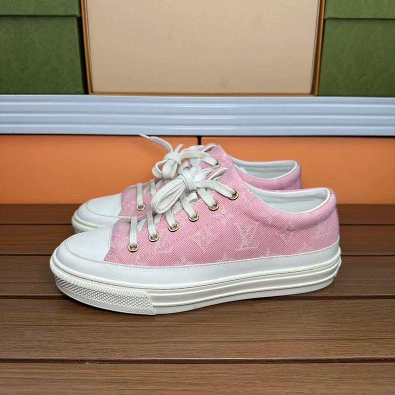 Louis Vuitton Louis Vuitton Pink Monogram Sneakers Size 36 Size US 6 / IT 36 - 5 Thumbnail
