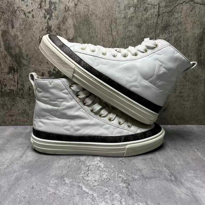 Louis Vuitton LOUIS VUITTON White Canvas High Top Sneakers Size US 6 / IT 36 - 5 Thumbnail