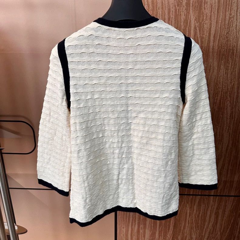 Chanel Chanel Panda Color Cardigan Jacket 36 Size Size S / US 4 / IT 40 - 2 Thumbnail