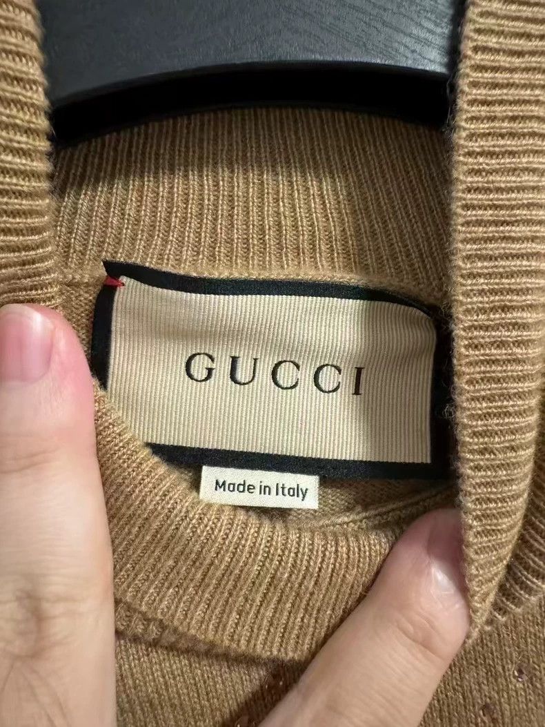 Gucci Gucci Rhinestone Cashmere Sweater Top Size S / US 4 / IT 40 - 3 Thumbnail