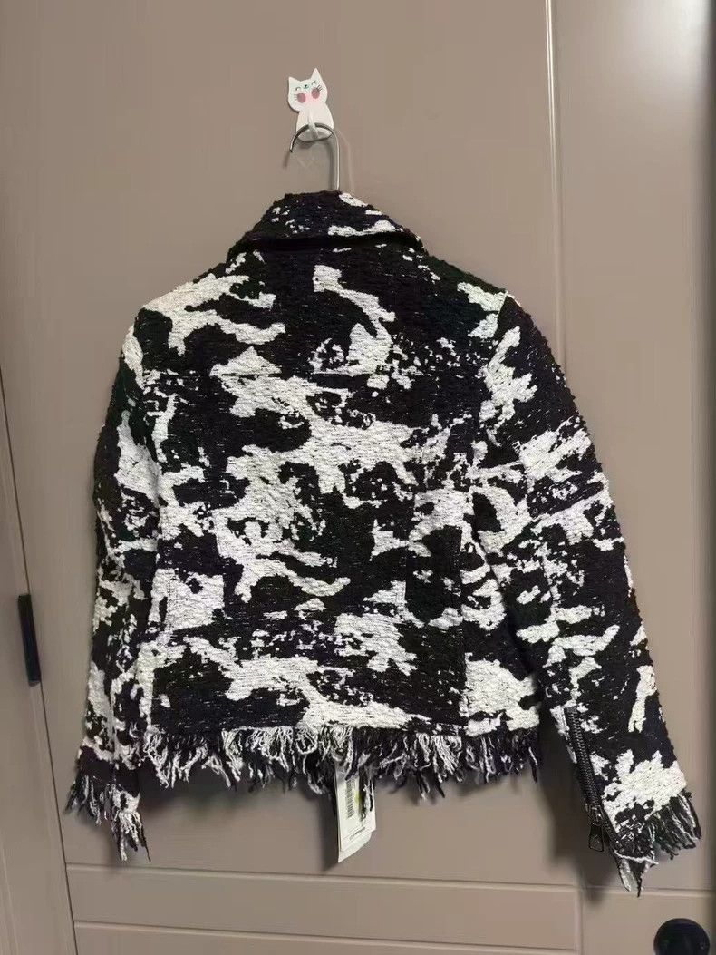 Neil Barrett Neil Barrett Black and White Zip Jacket Size S / US 4 / IT 40 - 2 Thumbnail