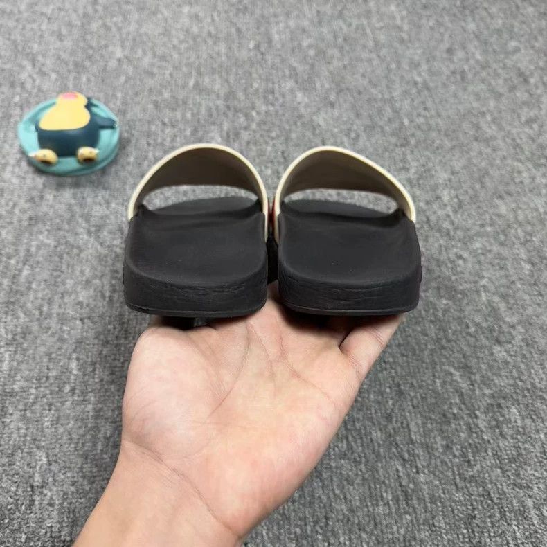 Gucci Gucci Ecru Beige Slide Sandals for Women Size US 6 / IT 36 - 3 Thumbnail