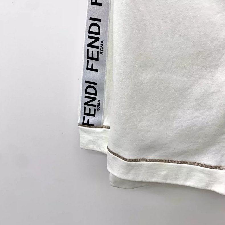 Fendi Fendi White Logo Hoodie with Drawstring Size XS / US 0-2 / IT 36-38 - 4 Thumbnail