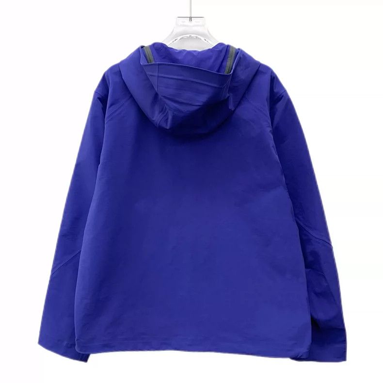 Arc'teryx Blue Hooded Long Sleeve Jacket by ARC'TERYX Size M / US 6-8 / IT 42-44 - 2 Thumbnail
