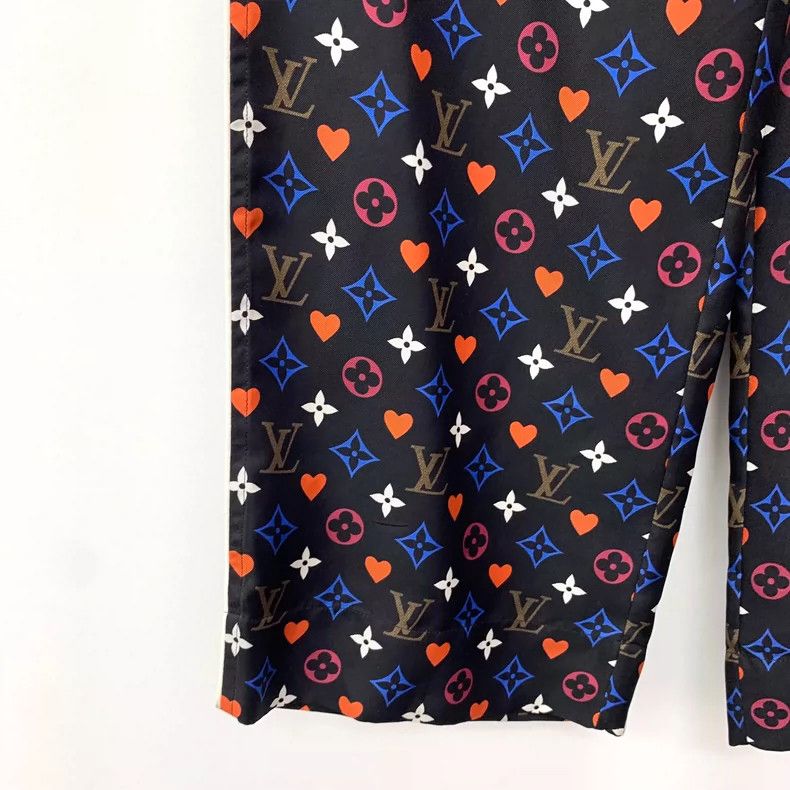 Louis Vuitton Louis Vuitton Color Logo Silk Wide-Leg Pants Size 42" / US 20 - 5 Thumbnail