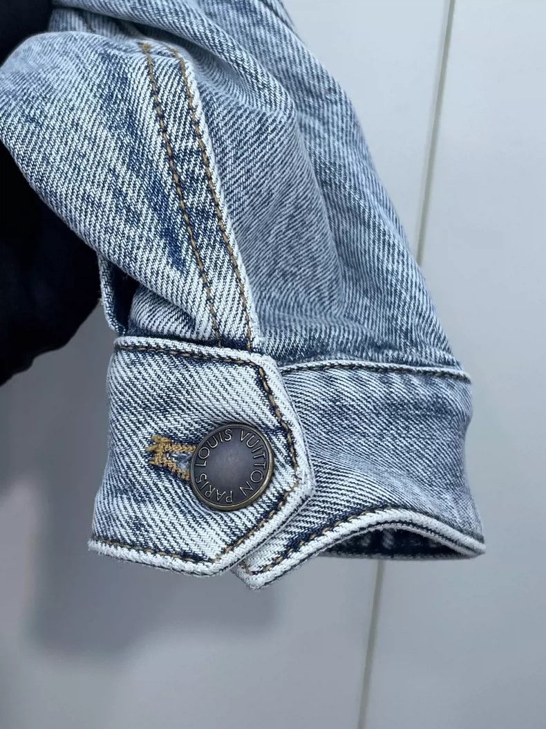 Louis Vuitton Vintage Velvet Collar Denim Jacket Size S / US 4 / IT 40 - 4 Thumbnail
