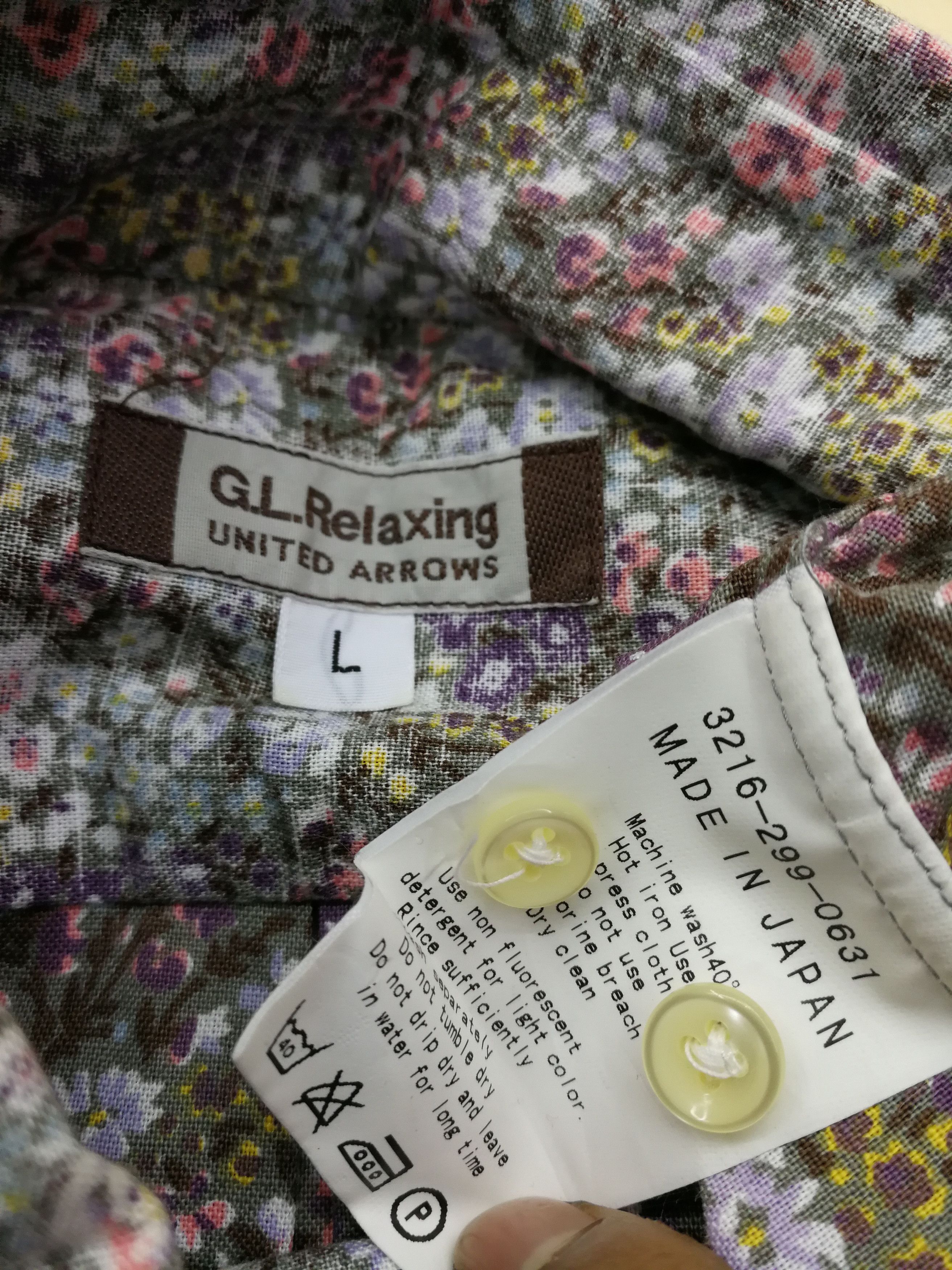 United Arrows United Arrows Popover Shirt Flower Printed Size US L / EU 52-54 / 3 - 3 Thumbnail