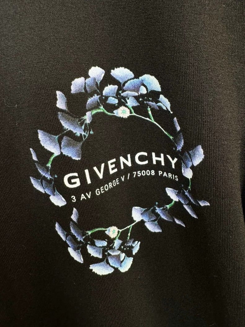 Givenchy Givenchy Short Sleeve Black T-Shirt Size S Size S / US 4 / IT 40 - 2 Thumbnail