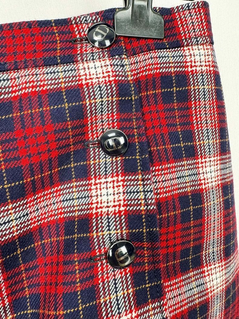 Dior Dior Plaid Wool Skirt in Excellent Condition Size 42" / US 20 - 2 Thumbnail