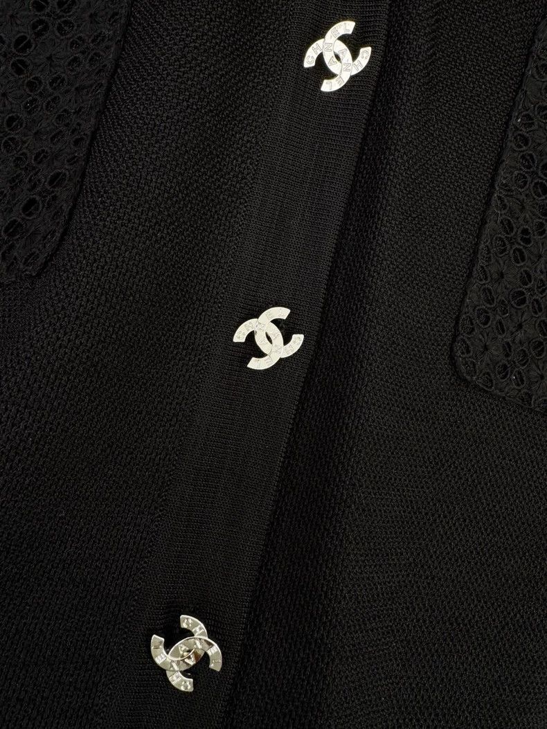 Chanel Chanel Classic Four-Pocket Vest Cardigan Size L / US 10 / IT 46 - 3 Thumbnail