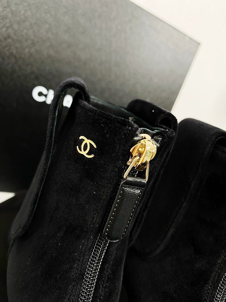 Chanel Chanel Black Ankle Boots Size 35 Size US 5 / IT 35 - 4 Thumbnail