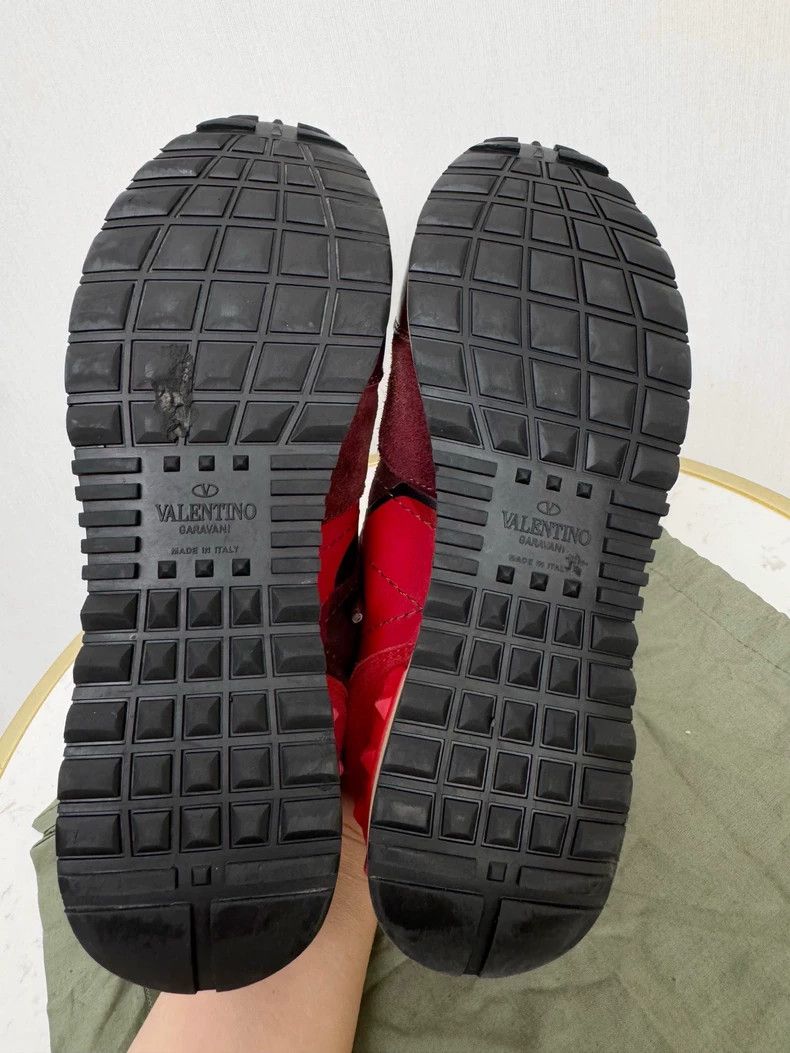 Valentino Valentino Sneakers Size 36 Burgundy Camo Size US 6 / IT 36 - 8 Thumbnail