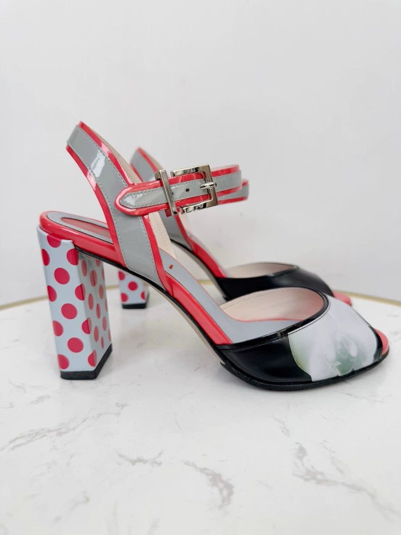 Fendi Fendi Women’s High Heels with Red Accents Size US 6 / IT 36 - 3 Thumbnail