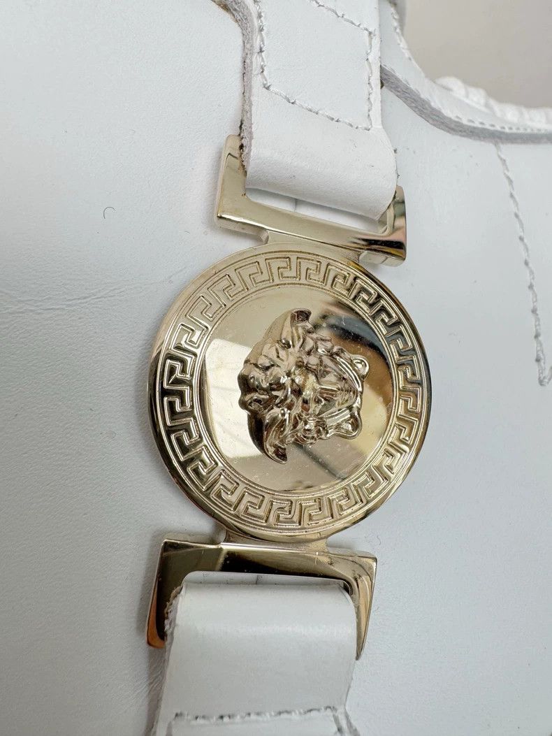 Versace Versace High Top Sneakers Size 35 Size US 5 / IT 35 - 6 Thumbnail