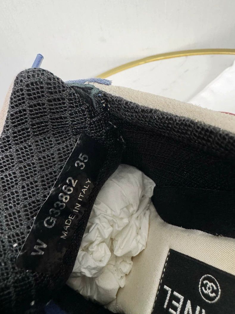 Chanel Chanel Sneakers Size 35, Gently Used Size US 5 / IT 35 - 6 Thumbnail