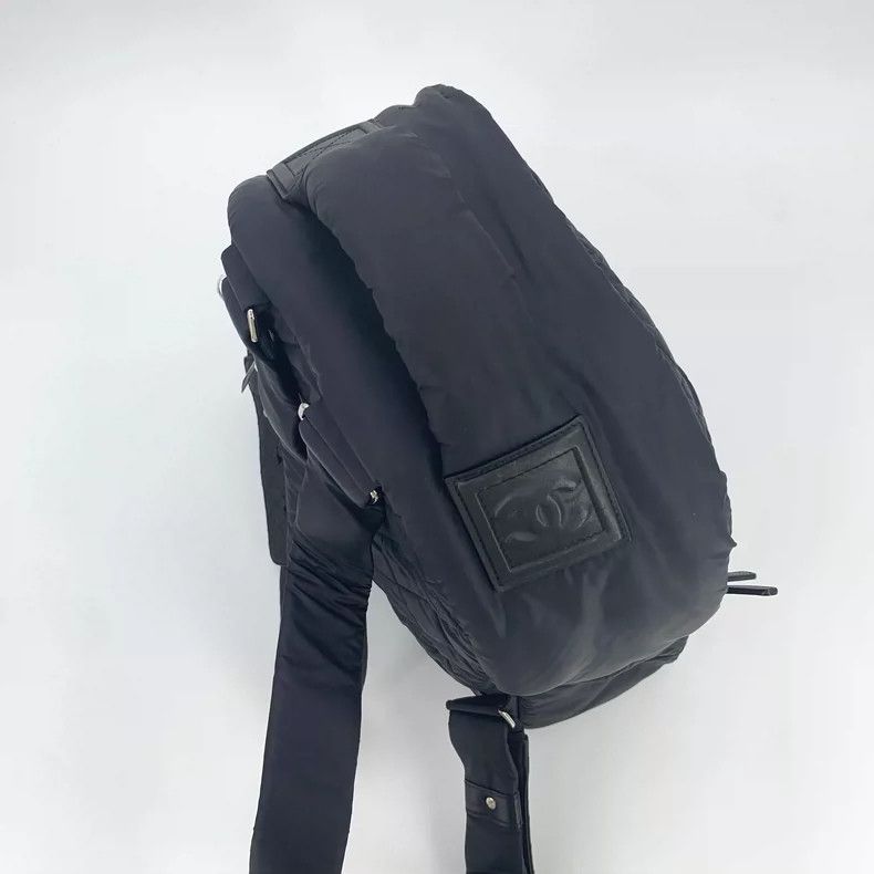 Chanel Chanel Black Quilted Backpack with Zipper Size ONE SIZE - 5 Thumbnail