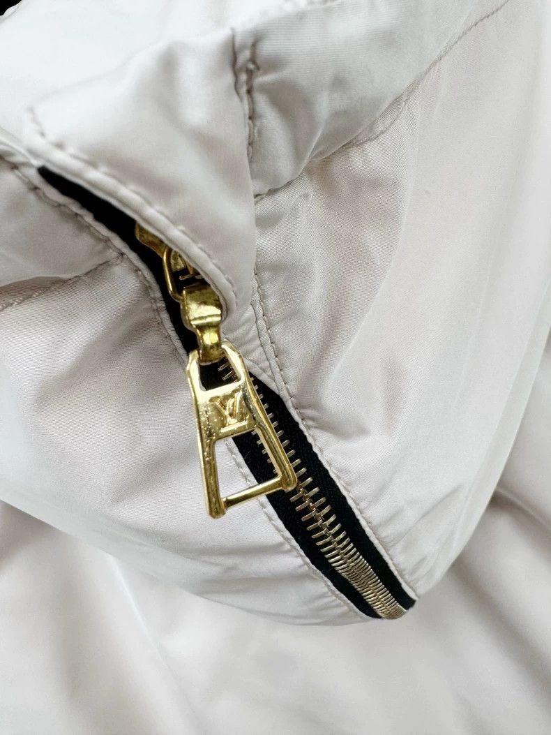 Louis Vuitton Louis Vuitton Lightweight Windbreaker Jacket Size XS / US 0-2 / IT 36-38 - 3 Thumbnail