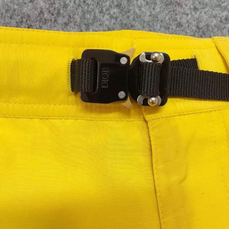 Dior Dior Yellow Drawstring Shorts with Tag Size 42" / US 20 - 7 Thumbnail