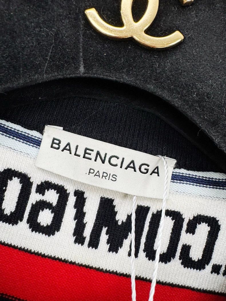 Balenciaga Balenciaga Short Sleeve Knit Top Size 40 Size L / US 10 / IT 46 - 2 Thumbnail