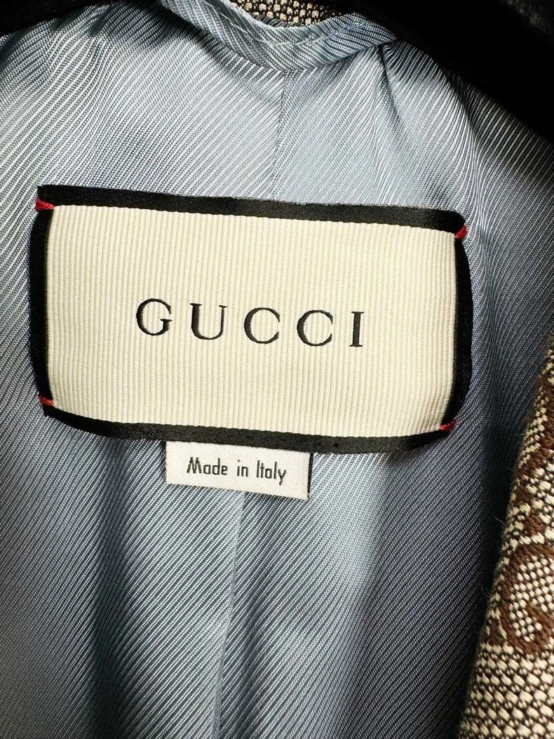 Gucci Gucci Monogram Jacket Size 38, Worn Once Size M / US 6-8 / IT 42-44 - 2 Thumbnail