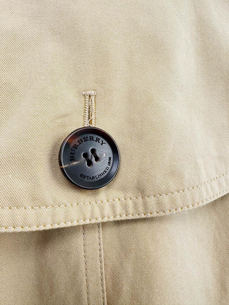 Burberry Burberry Trench Coat UK4 Size, Worn Twice Size XS / US 0-2 / IT 36-38 - 3 Thumbnail