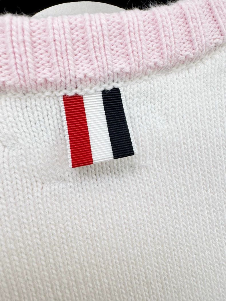 Thom Browne Thom Browne Knit Sweater with Pink Detailing Size M / US 6-8 / IT 42-44 - 3 Thumbnail