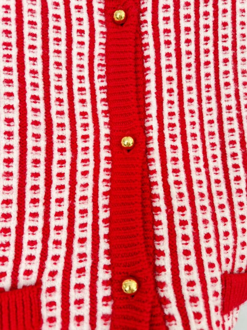Prada Miumiu Knitted Red Cardigan with Ruffle Detail Size M / US 6-8 / IT 42-44 - 4 Thumbnail
