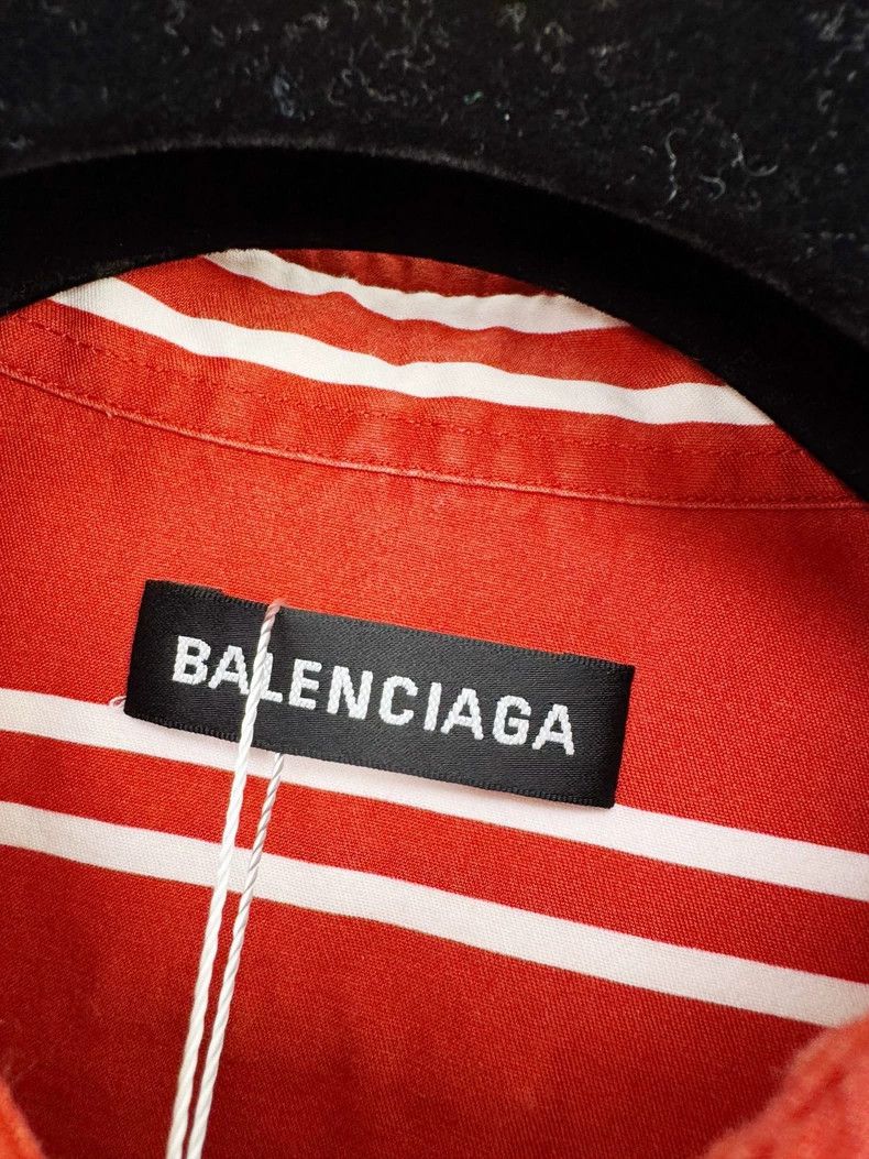 Balenciaga Balenciaga Red Striped Button-Up Shirt Size S / US 4 / IT 40 - 2 Thumbnail