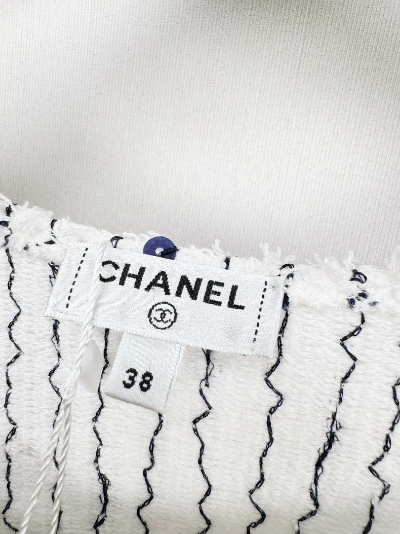 Chanel Chanel Sequined Dress in Excellent Condition Size M / US 6-8 / IT 42-44 - 2 Thumbnail