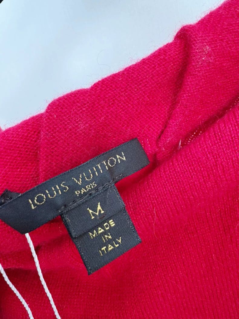Louis Vuitton Louis Vuitton Red Cashmere Sweater M Size Size M / US 6-8 / IT 42-44 - 3 Thumbnail