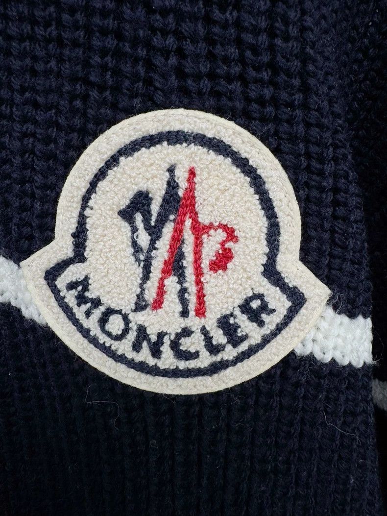 Moncler Moncler Wool Knit Sweater with Stripes Size S / US 4 / IT 40 - 2 Thumbnail