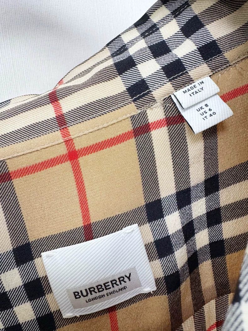 Burberry Burberry Checked Shirt Dress Size UK8 Size M / US 6-8 / IT 42-44 - 2 Thumbnail