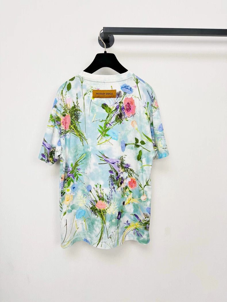 Louis Vuitton Louis Vuitton Short Sleeve Floral Print Shirt Size XS / US 0-2 / IT 36-38 - 6 Thumbnail