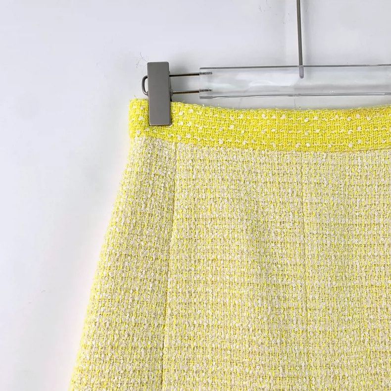 Chanel Yellow Sequin Cotton Weaved Skirt by Chanel Size 36" / US 14 / IT 50 - 3 Thumbnail